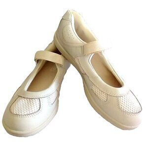 MUSHROOMS Mary Jane Leather Walking Shoes Sneakers Hook & Loop Cream - 8.5 Wide